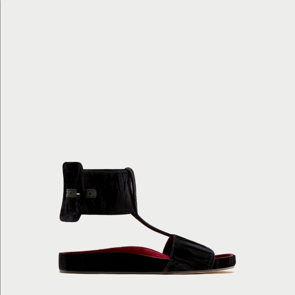Zara sandals!!!! Ankle stripe! Bloggers pick! - Picture 2 of 2